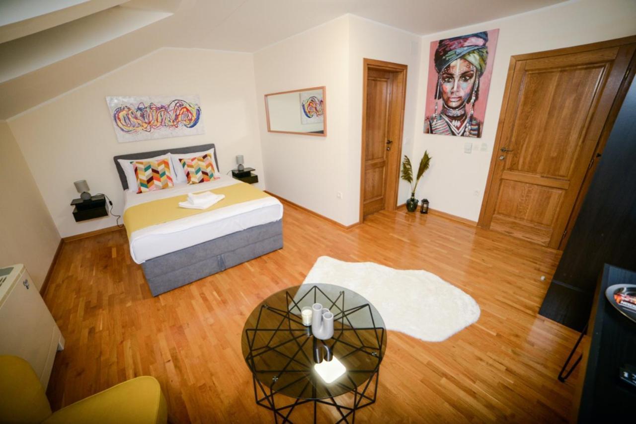 Bačka Palanka Mini Hotel Riverlux Apartments מראה חיצוני תמונה