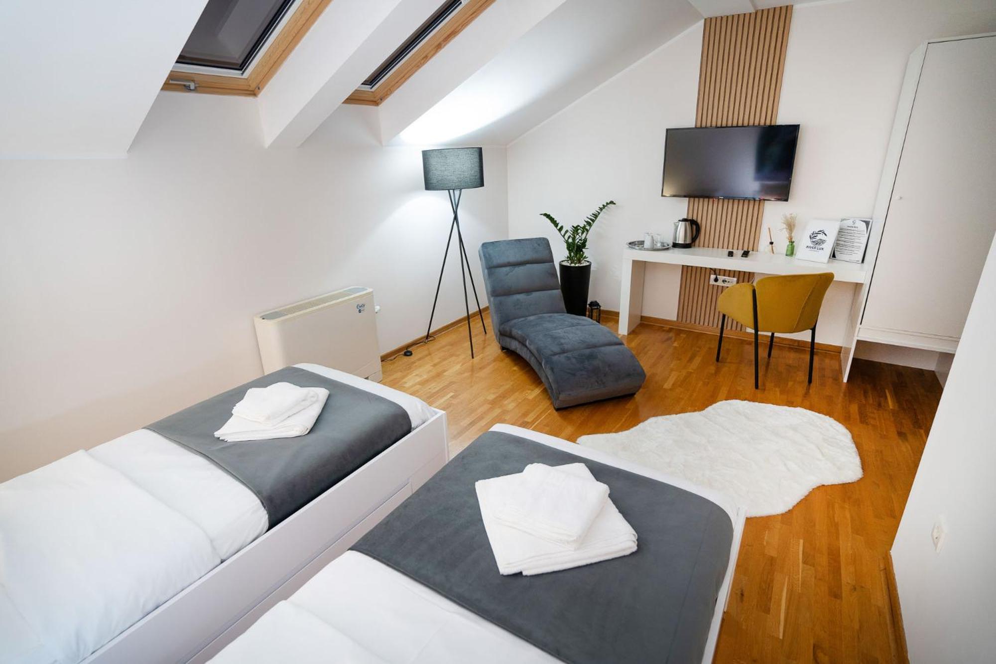 Bačka Palanka Mini Hotel Riverlux Apartments מראה חיצוני תמונה